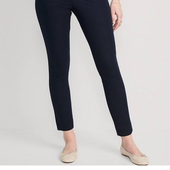 NWT OLD NAVY HIGH WAIST PIXIE SKINNY ANKLE. NAVY 8 - Picture 2 of 10